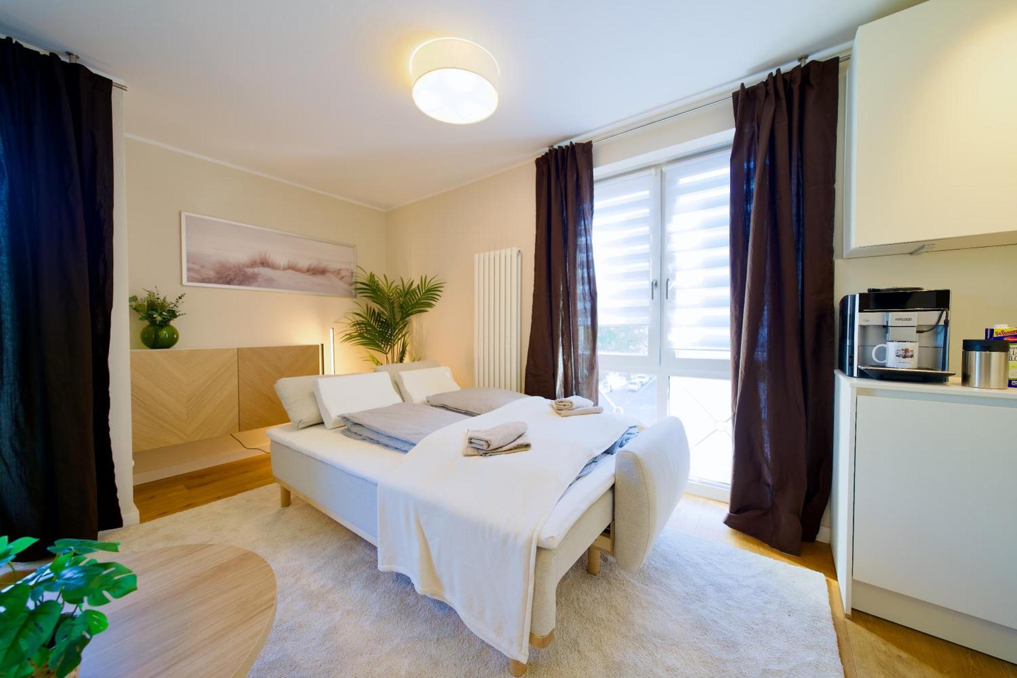 Edler Wohnraum Schwanenteich-Oase Mit Balkon, Kaffeevollautomat, Lift & Parkplatz Διαμέρισμα Τσβικάου Εξωτερικό φωτογραφία